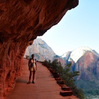 The trail in the crack/
		    